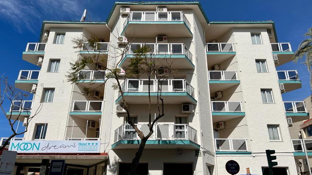 Moon Dreams Fuengirola Hotel Exterior photo