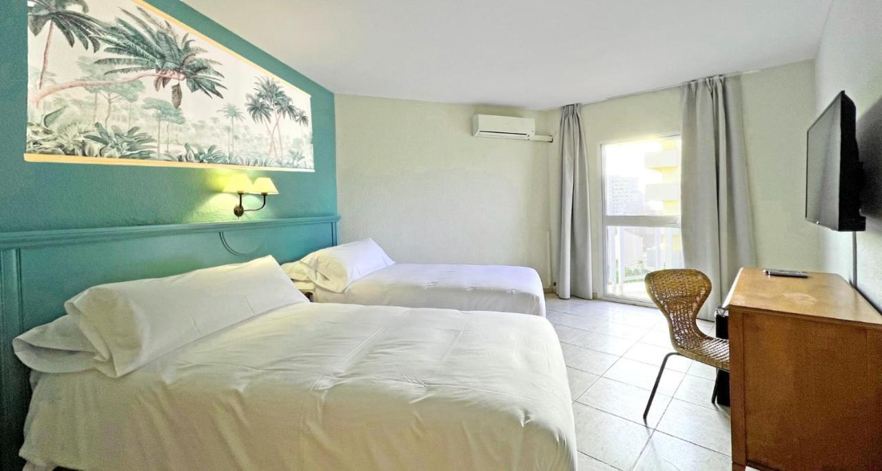 Moon Dreams Fuengirola Hotel Exterior photo