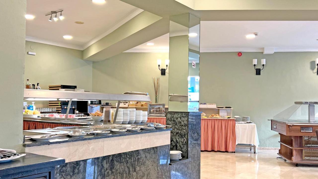 Moon Dreams Fuengirola Hotel Exterior photo