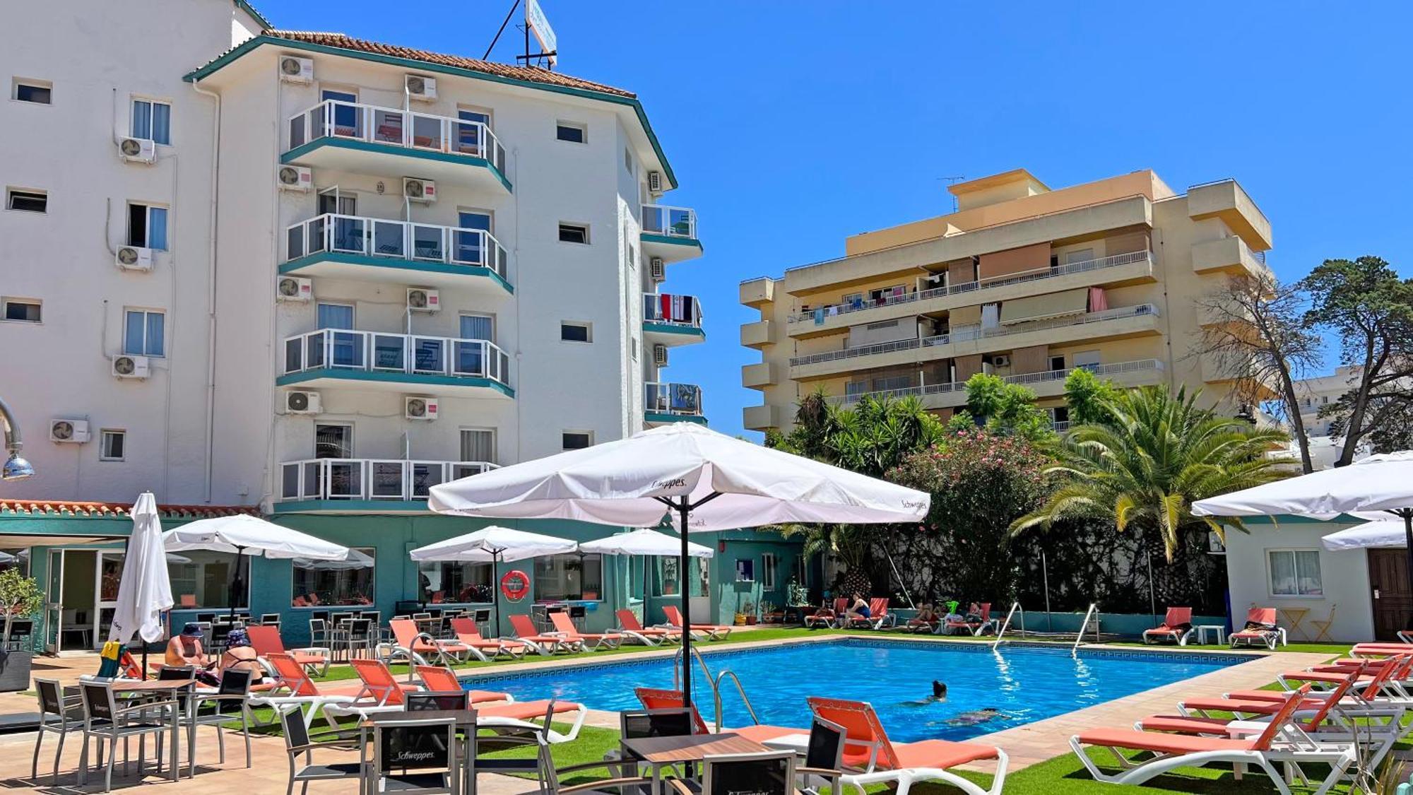 Moon Dreams Fuengirola Hotel Exterior photo
